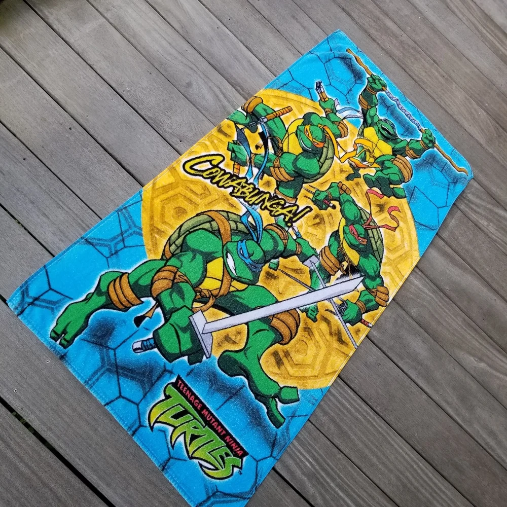 Vintage TMNT Beach Towel Teenage Mutant Ninja Turtles Cowabunga  54”x28” 2003